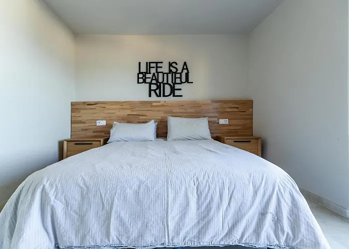 Vistas Azules -- Remodeled, Large Terrace, Spectacular Ocean Views And Level Access * Torremolinos