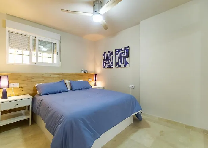 Vistas Azules -- Remodeled, Large Terrace, Spectacular Ocean Views And Level Access * Torremolinos