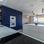 Vistas Azules -- Remodeled, Large Terrace, Spectacular Ocean Views And Level Access Τορρεμολίνος